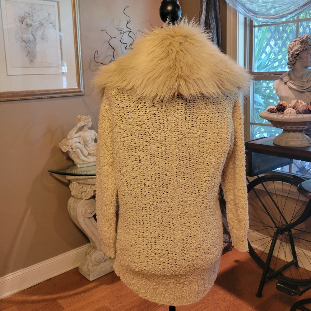 Guess Faux Fur Collar Sweater Cardigan  in xxs - Picture 8 of 12